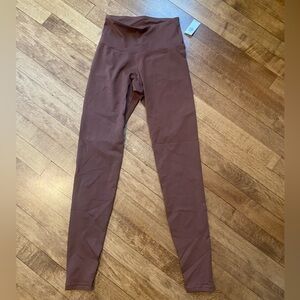 Old Navy Women’s Rust Athletic Leggings, NWT